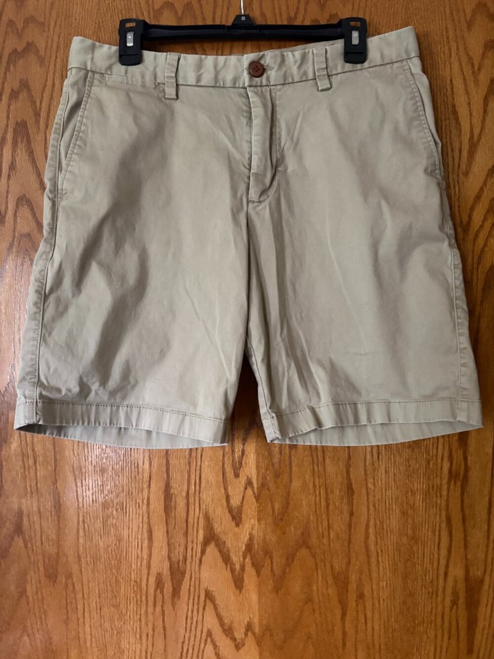 Tommy Bahama Khaki/Tan Chino Shorts Size 34 Flat Front Pockets